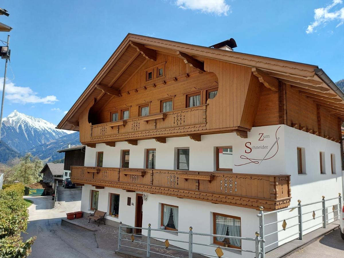 Zum Schneider Bed & Breakfast Finkenberg Dış mekan fotoğraf