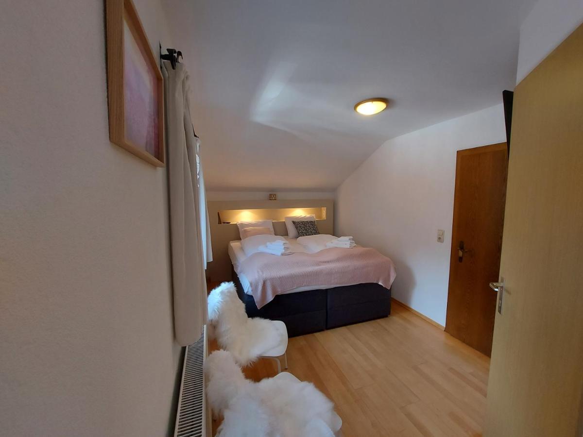 Zum Schneider Bed & Breakfast Finkenberg Dış mekan fotoğraf