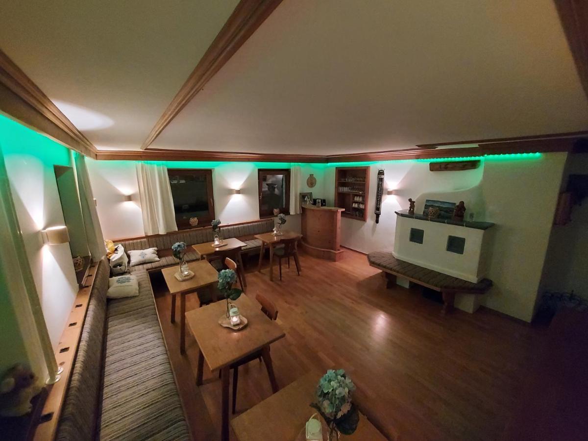 Zum Schneider Bed & Breakfast Finkenberg Dış mekan fotoğraf